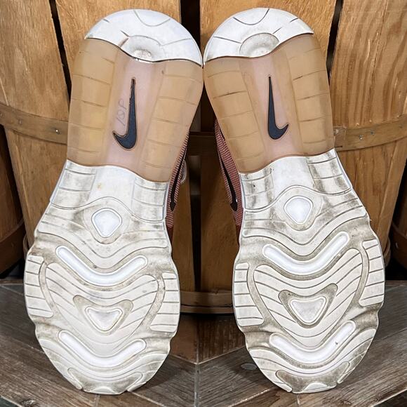 Nike Air Max 200 Holiday Sparkle Metallic Red Bronze Sneakers Womens Size 7 - Picture 10 of 11